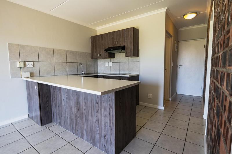 2 Bedroom Property for Sale in Milnerton Central Western Cape